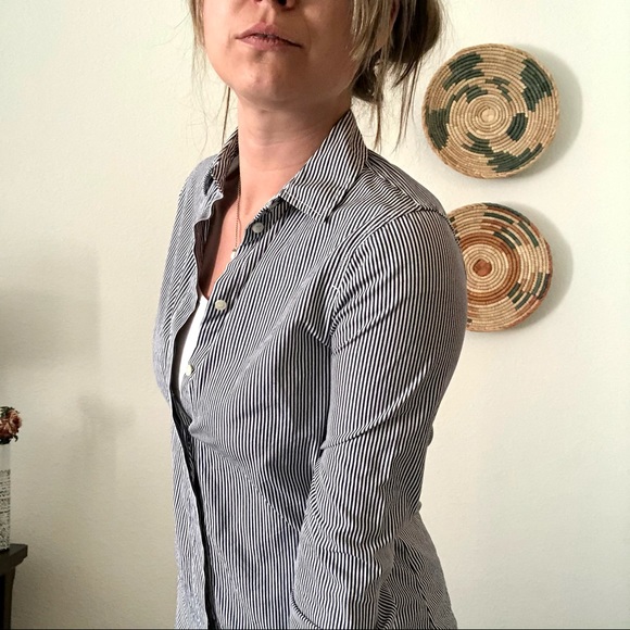 Blue and white stripe J Crew button up long - Picture 2 of 10